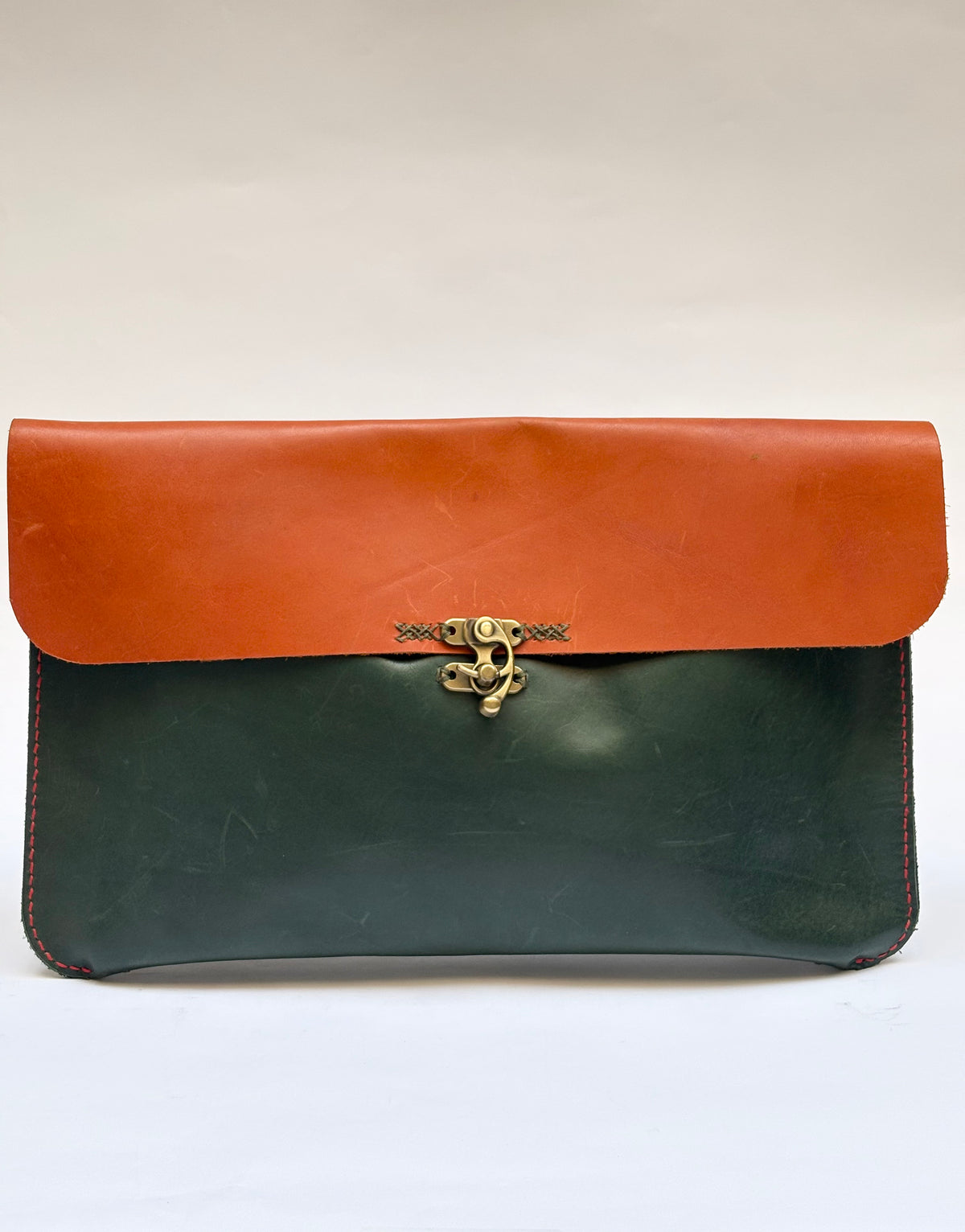 Laptop Sleeve - Leather - حافظة جلد كبيرة