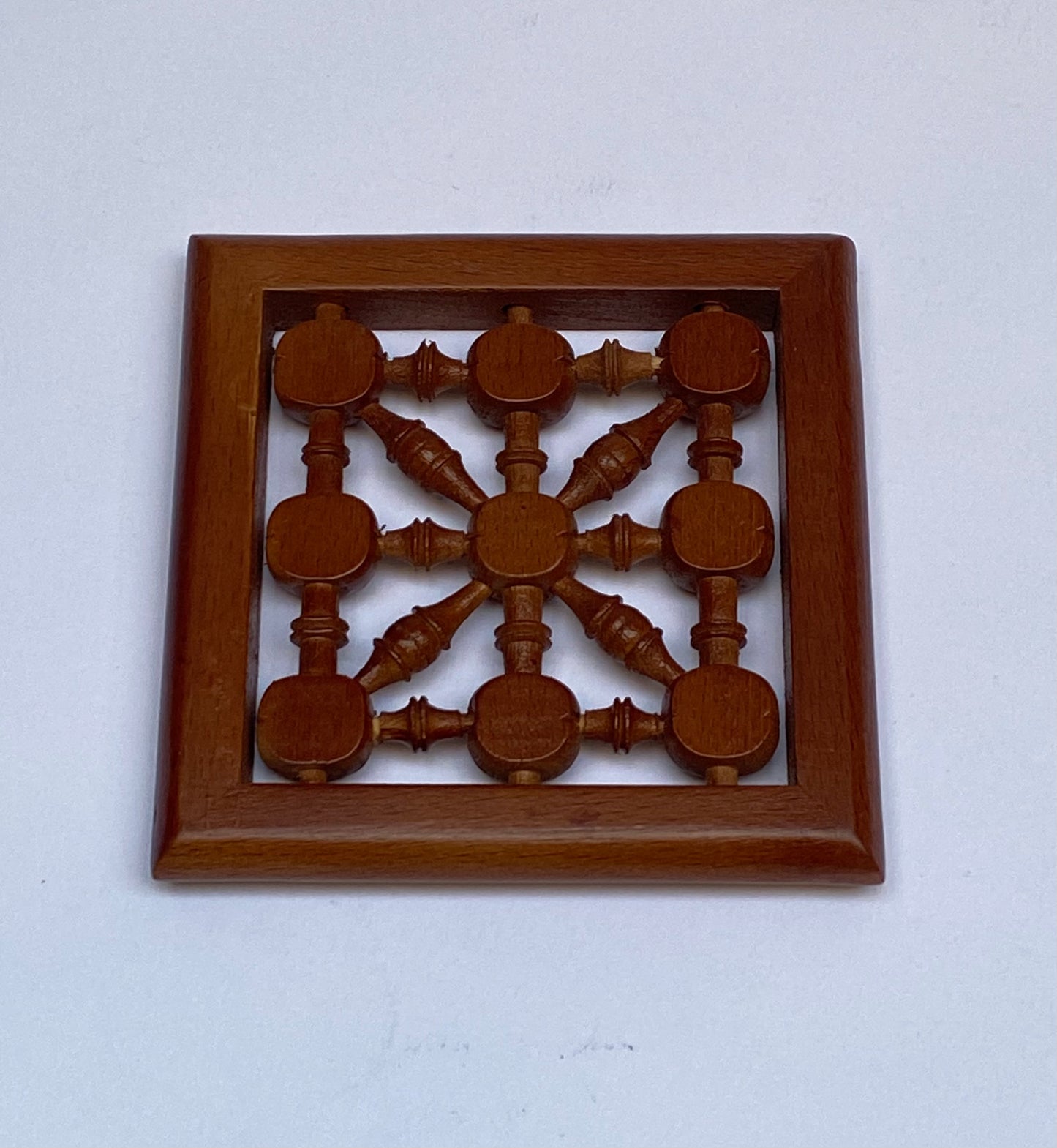 كوستر مربع ارابيسك الوان  - Square Arabesque Coaster Colored