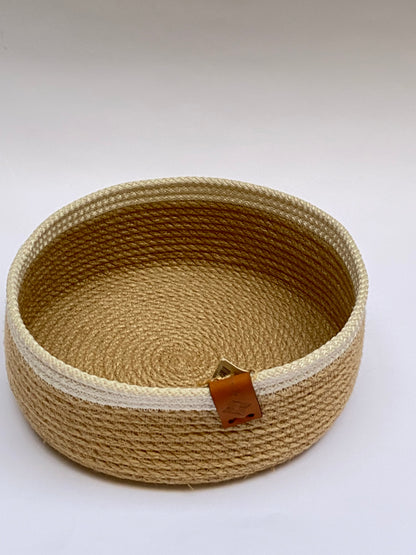 Woven jute bowls 25x8cm