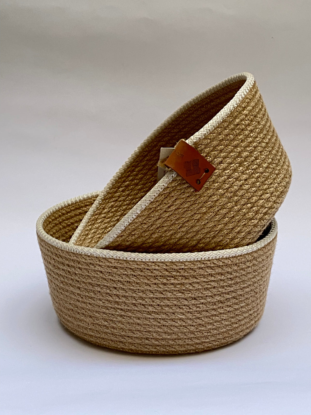 Woven Jute organizer & Storage bowl 20x10cm