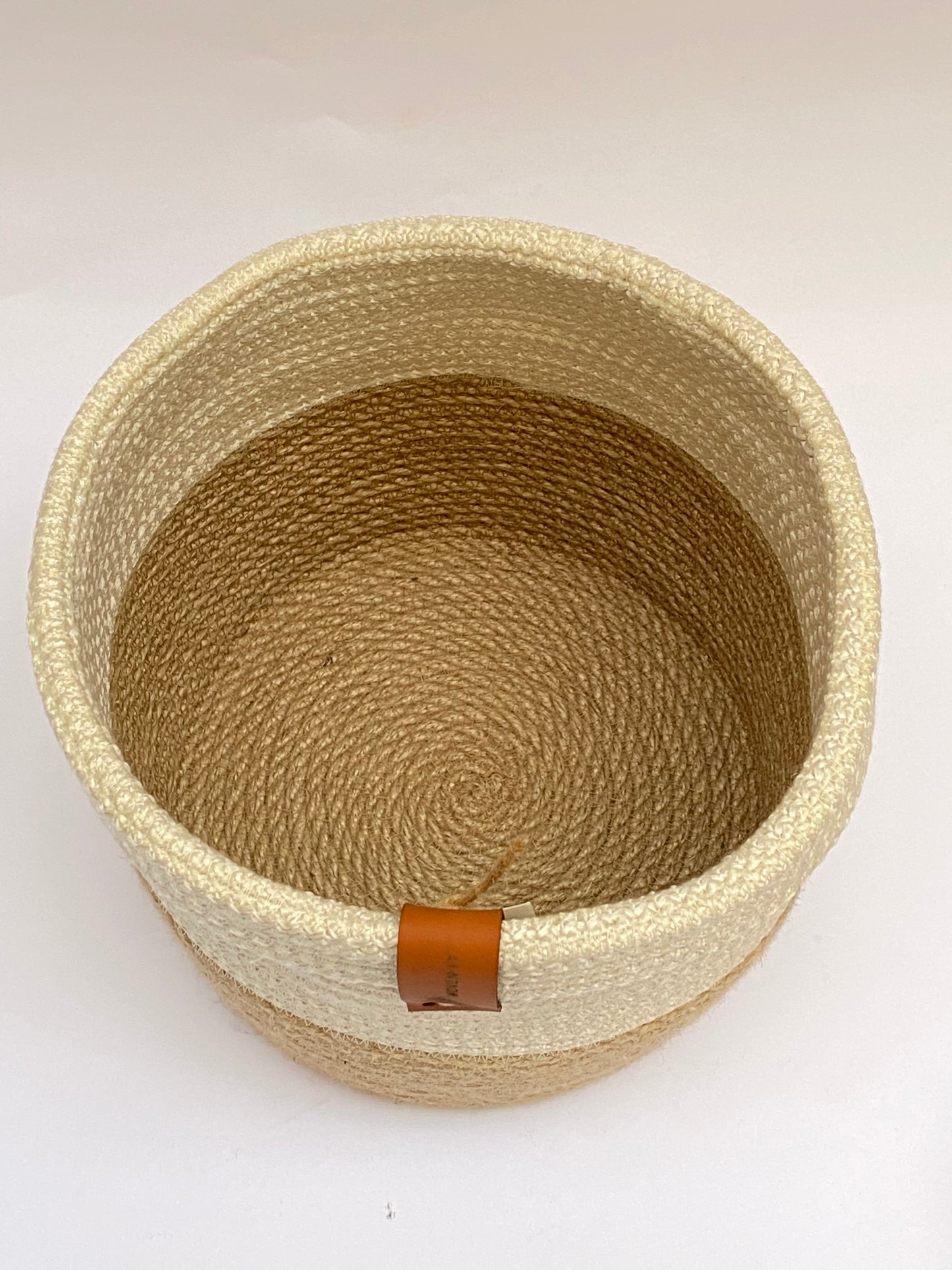 Storage basket 20x20cm